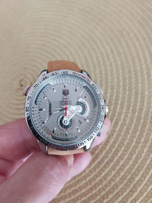 Стилен мъжки часовник