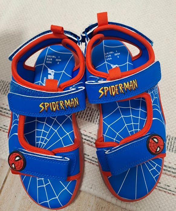 Sandale Spiderman cu luminite, noi. 34