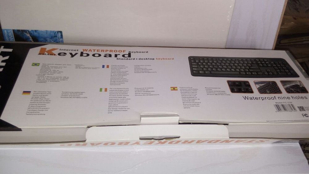 Настольная клавиатура. Водонепроницаемая.