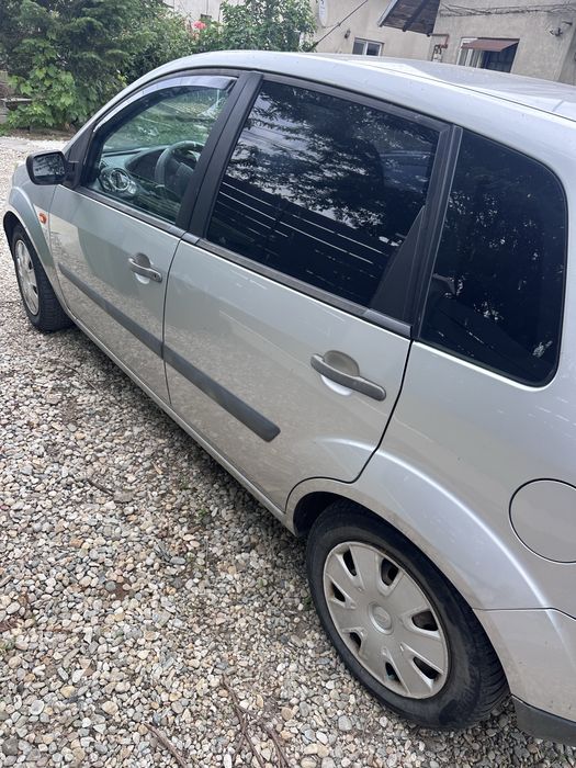 Vind Ford Fiesta