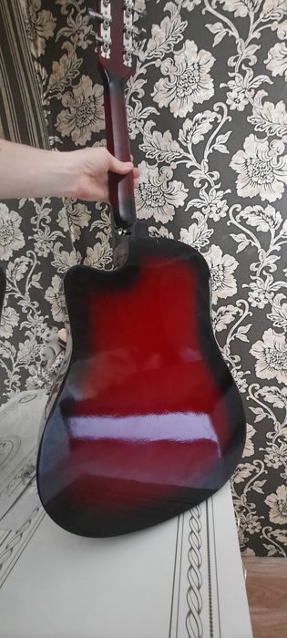 Гитара 6 струнная