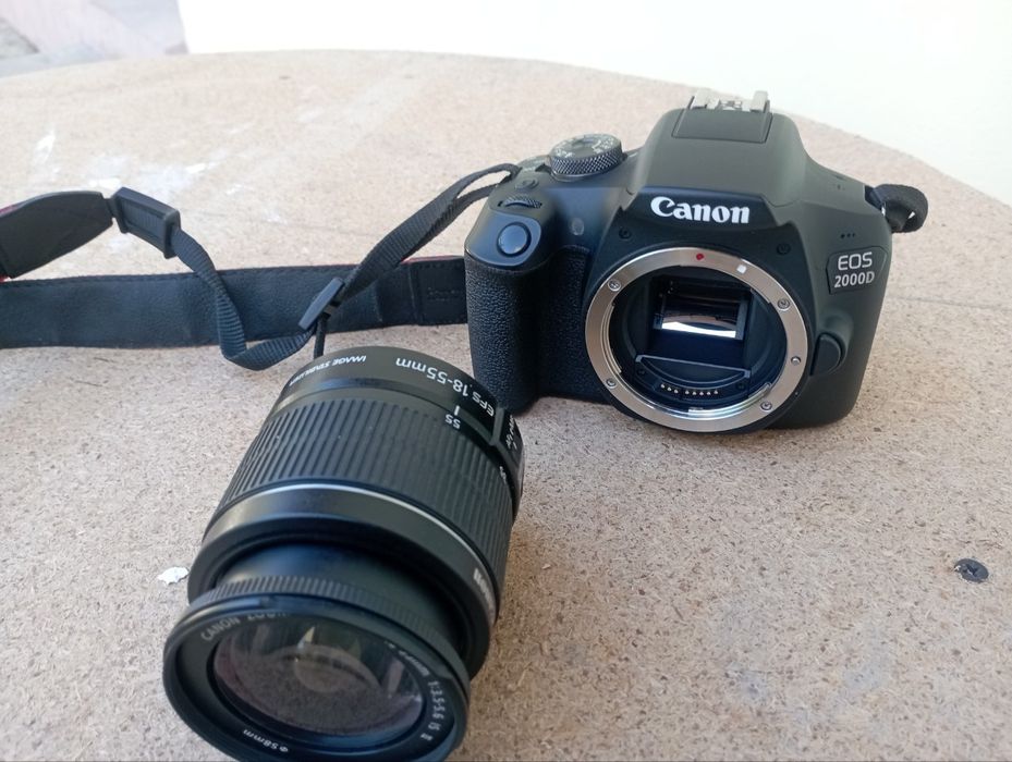 Canon 2000d fotoapparati