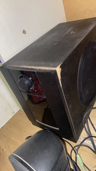 Колонки с сабвуфером