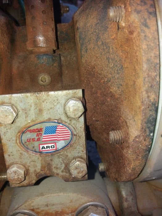 двойно-мембранна пневматична помпа ARO