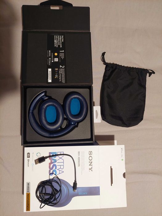 Sony WH-XB900N EXTRA BASS Слушалки (Перфектно състояние)