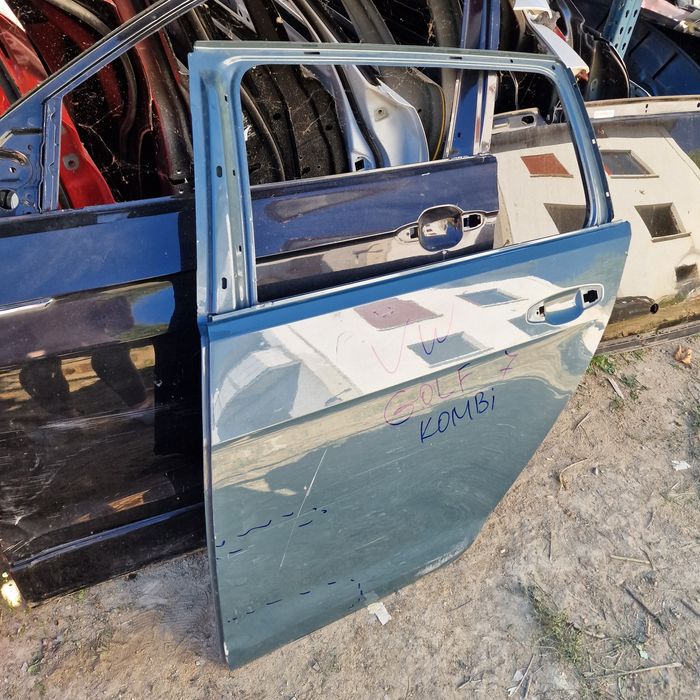 VW GOLF 7  kombi задна лява врата