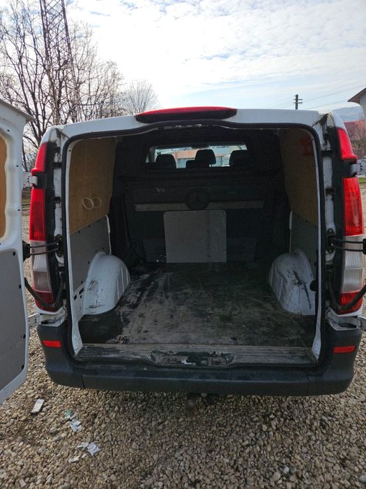 Mercedes Benz Vito Mixt( modelul lung)