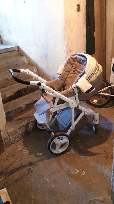 Бебешка количка  адамекс