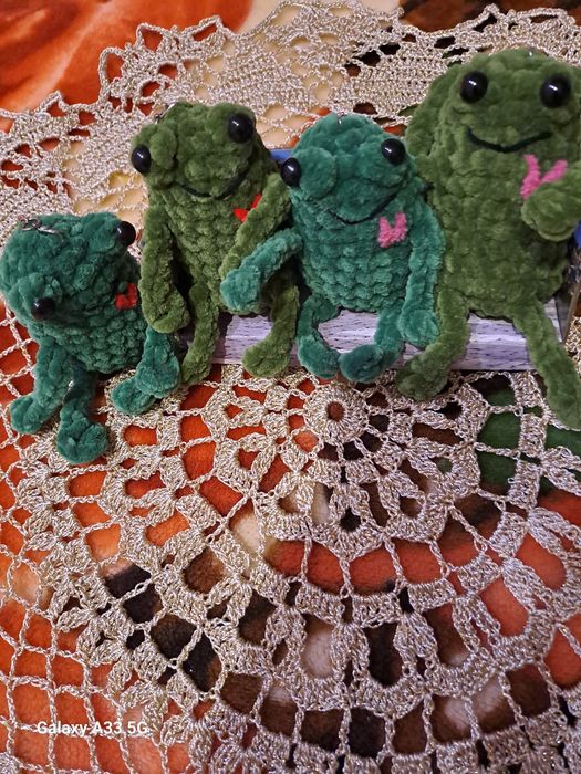 Вязанный брелок.