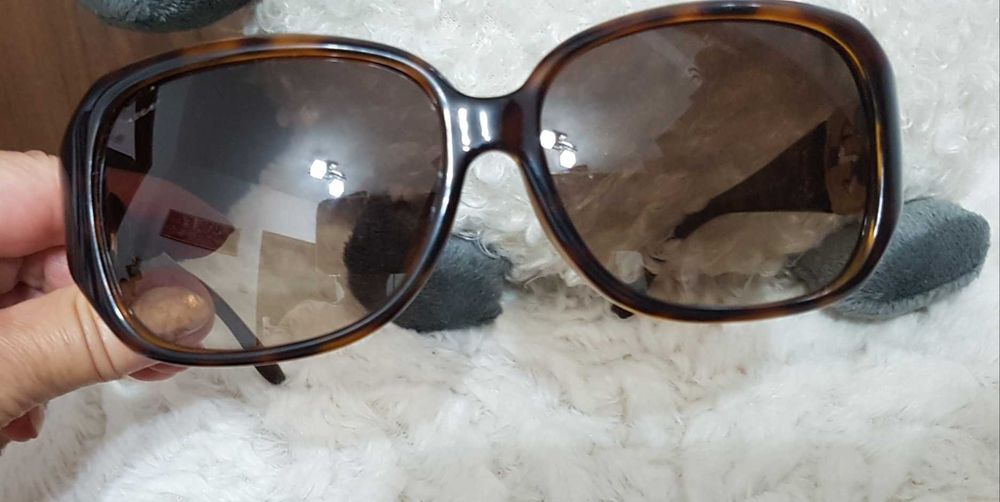 Слънчеви очила закупени от Италия.