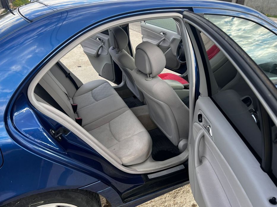 Mercedes c 180 compresor