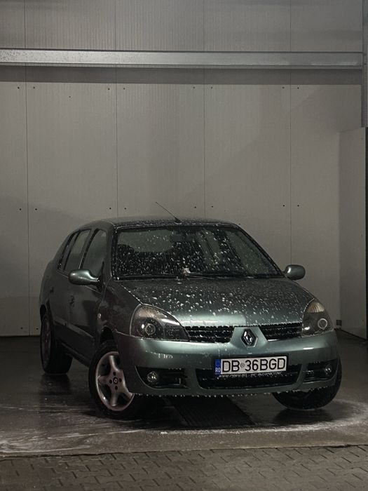 Renault symbol .