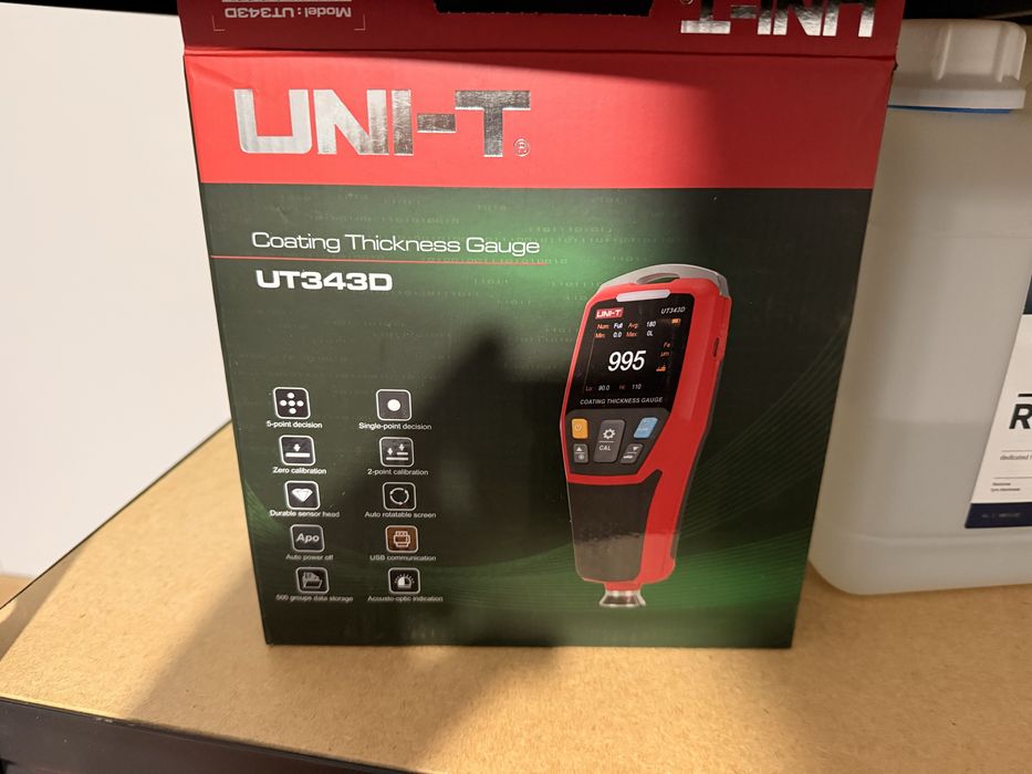 Lumini hexagonale, steamer Karcher, suflanta, solutii detailing, cort