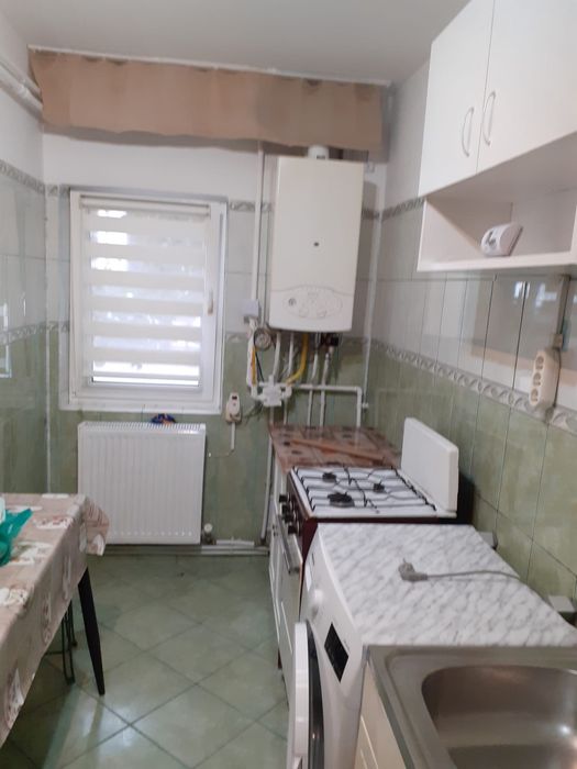 Inchiriez garsoniera zona Mioritei