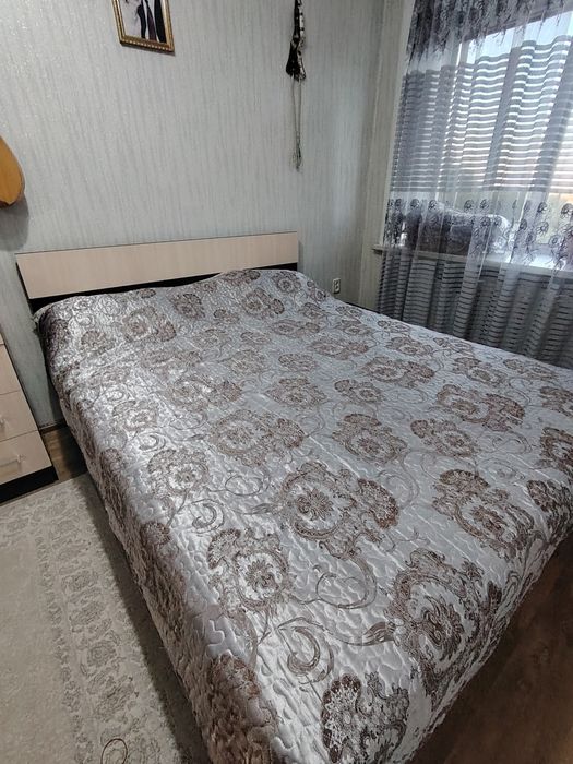 Продам спальни гарнитур