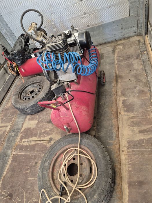 Vând compresor aer 150 l, 3 kw monofazic