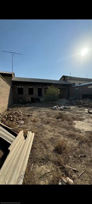 Uy Sotiladi Namangan Ayraport 4 ko'cha