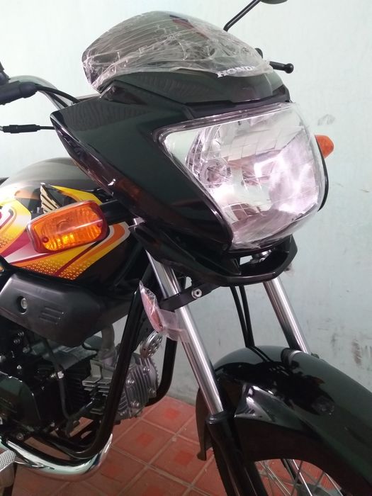 Продаётся мотоцикл HONDA pridor- 100 НОВЫЙ