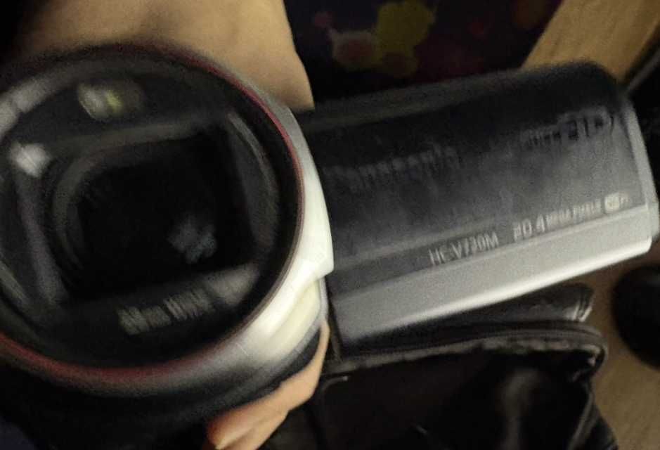 Bидеокамерa Panasonic HC-V720