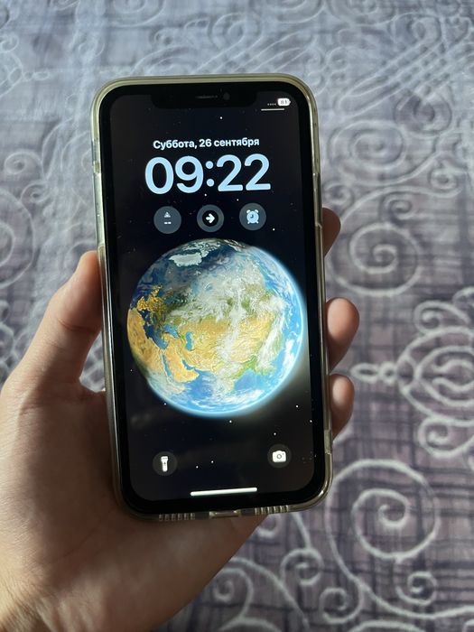 iPhone XR (64гб)