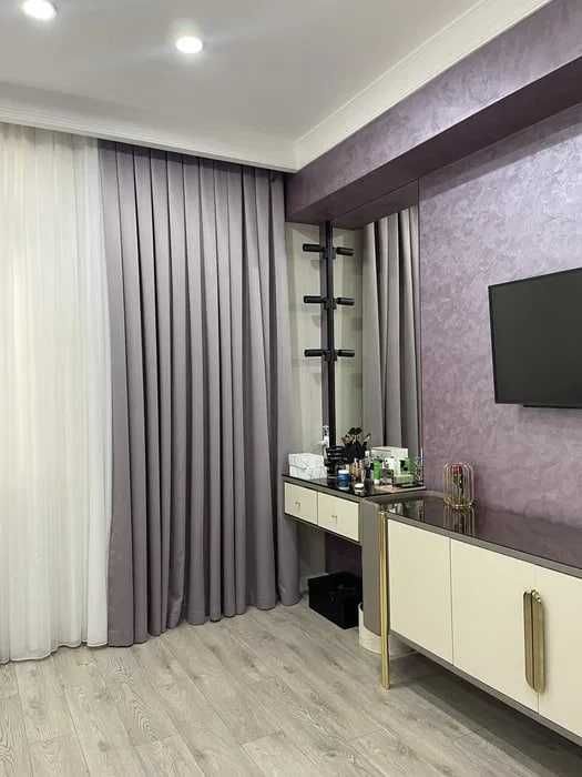 Сдаётся  квартира 4-х ком. Golden house Parisien