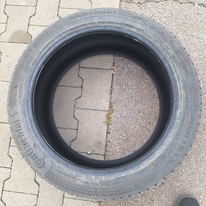 Гуми 245/45R19 continental зимна