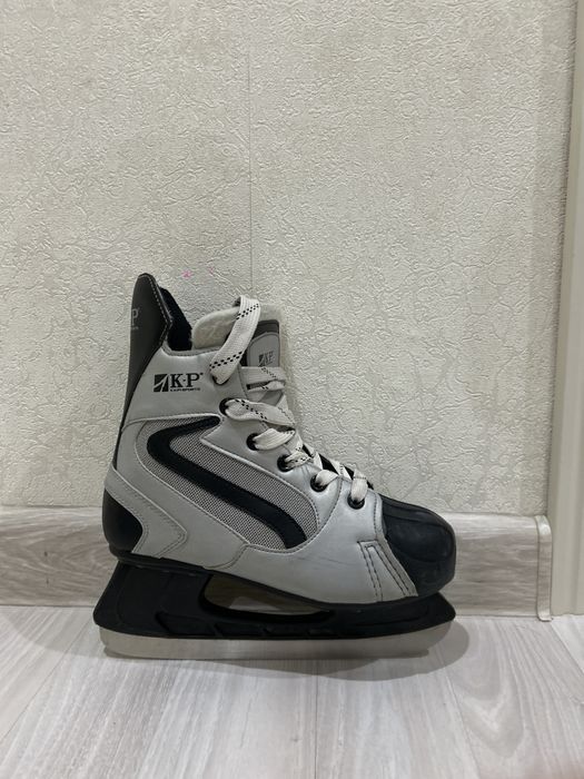 Продаю коньки дешево