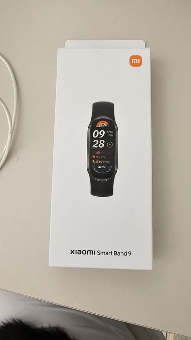 Продам часы xiaomi smart band 9
