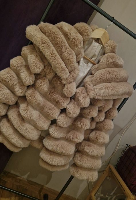 ново дамско палто