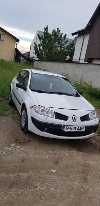 Bara fata megan 2 facelift faruri piese megan 2 2007