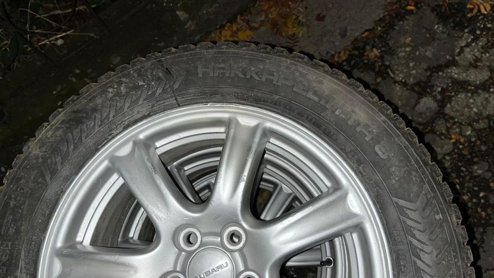 Продам комплект резина