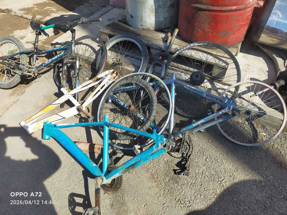 Продам запчасти для велика