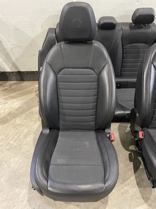 Кожен салон/седалки Алфа Ромео Джулия(kojen salon/sedalki Alfa Romeo Giulia)
