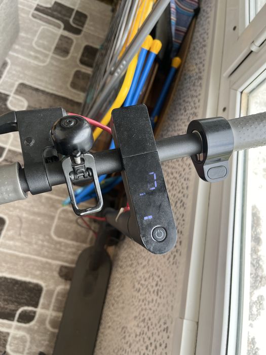 Продам электросамокат