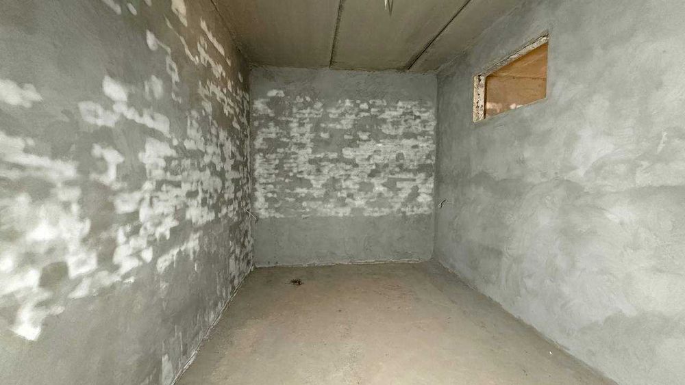 Шахар маркази 5 қаватда 3 хонали квартира сотилади.ID: 1544