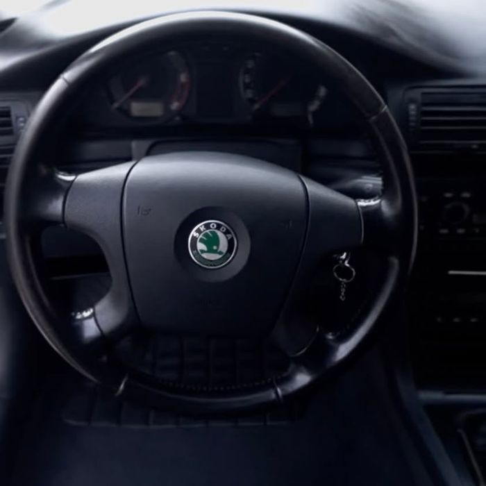 Ofer spre vanzare Skoda Superb 1