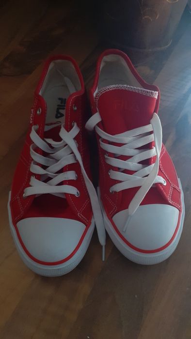 Teniși Fila Noi, nr. 42