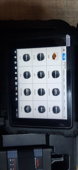 Продам диагностический сканер Autel Maxisys MS909