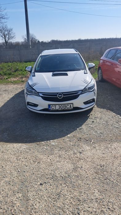 Vând sau schimb Opel Astra k 2019
