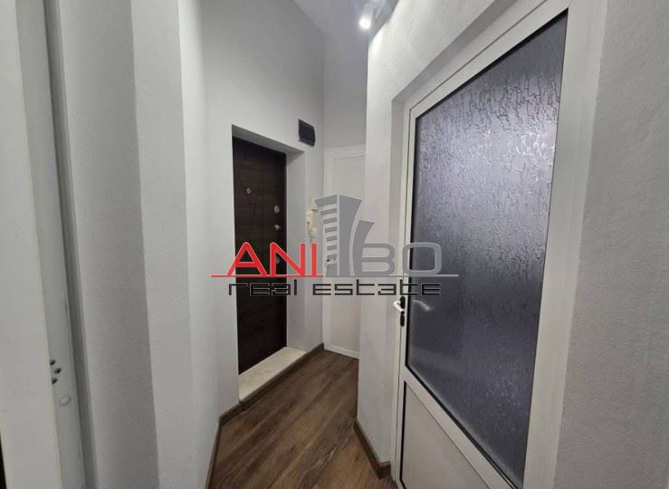 Офис в София-Център площ 130 цена 1380