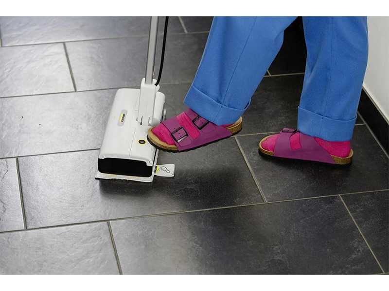 НОВИ! Парочистачка Karcher