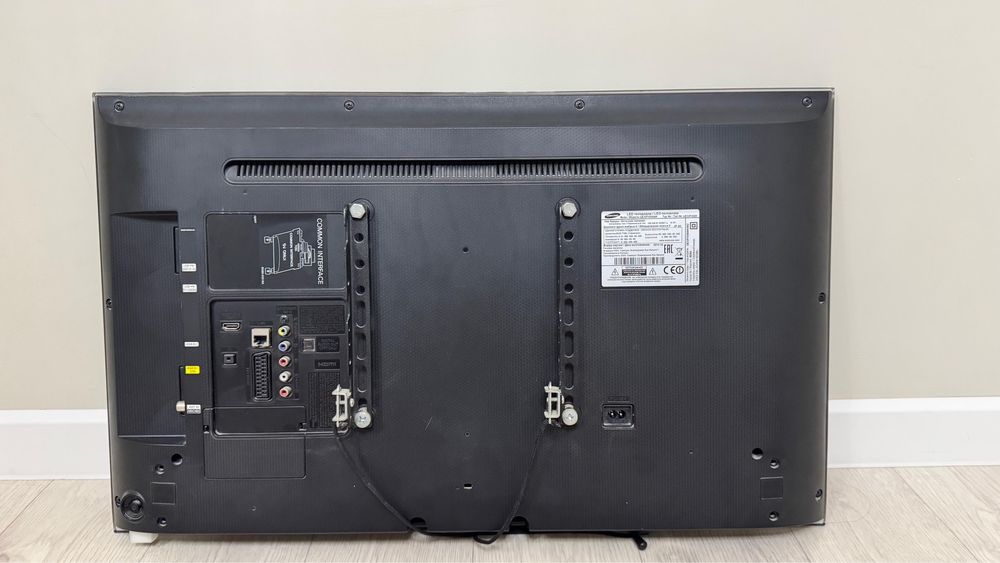 Samsung Телевизор