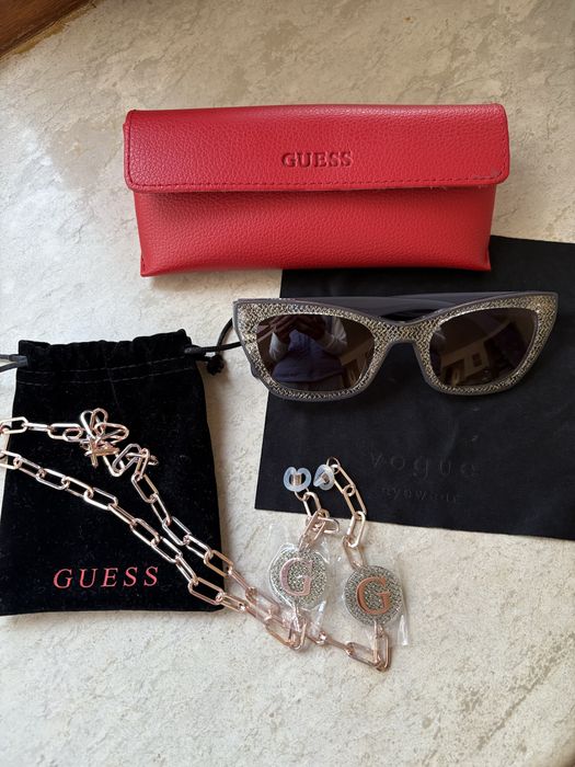 Дамски очила Guess