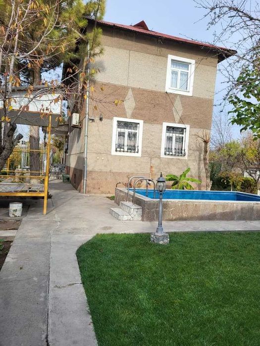 срочно продается благоустроенная дача