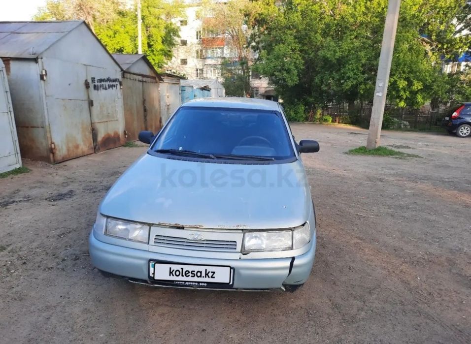 Машина ваз 2110 на ходу