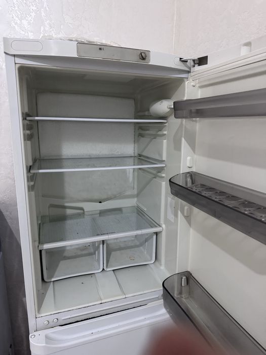 Продается холодилник