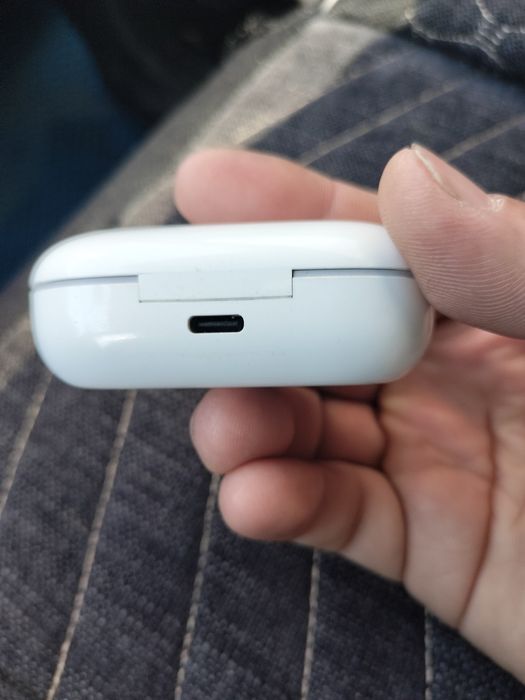 Продам bluetooth наушники