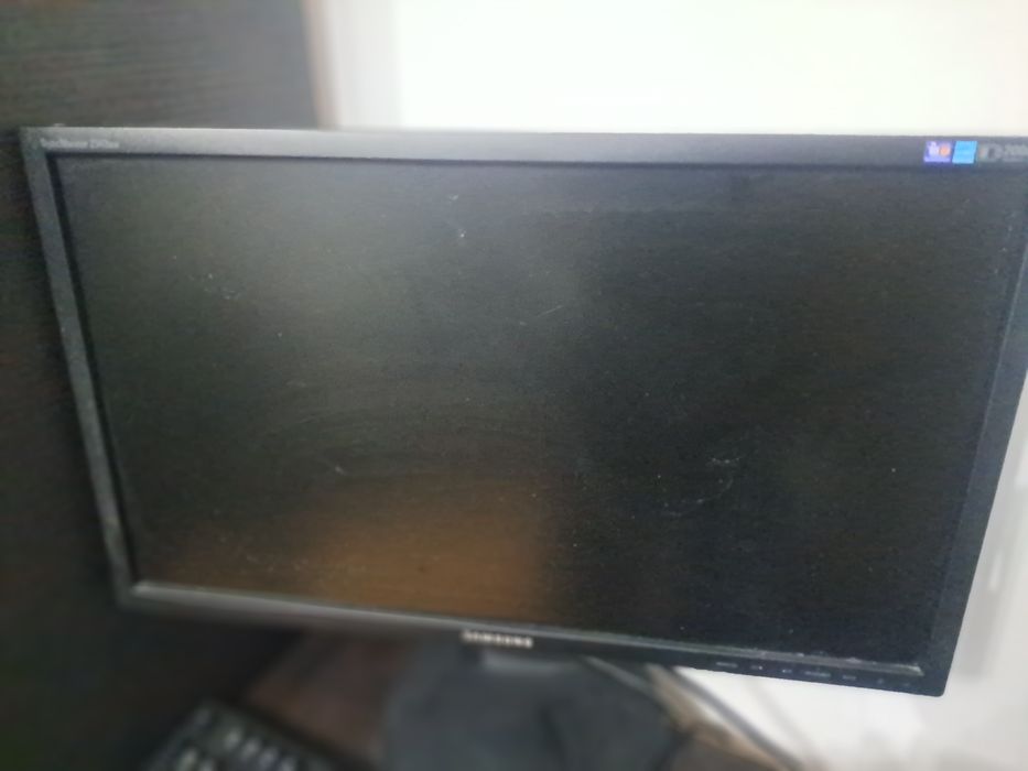 Monitor Samsung SyncMaster 2343EW – 23″, FULL HD 4K, IPS/PLS, ideal pe