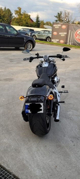 Harley-Davidson Breakout