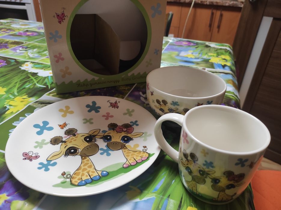 Продам набор детской посуды, 3 предмета